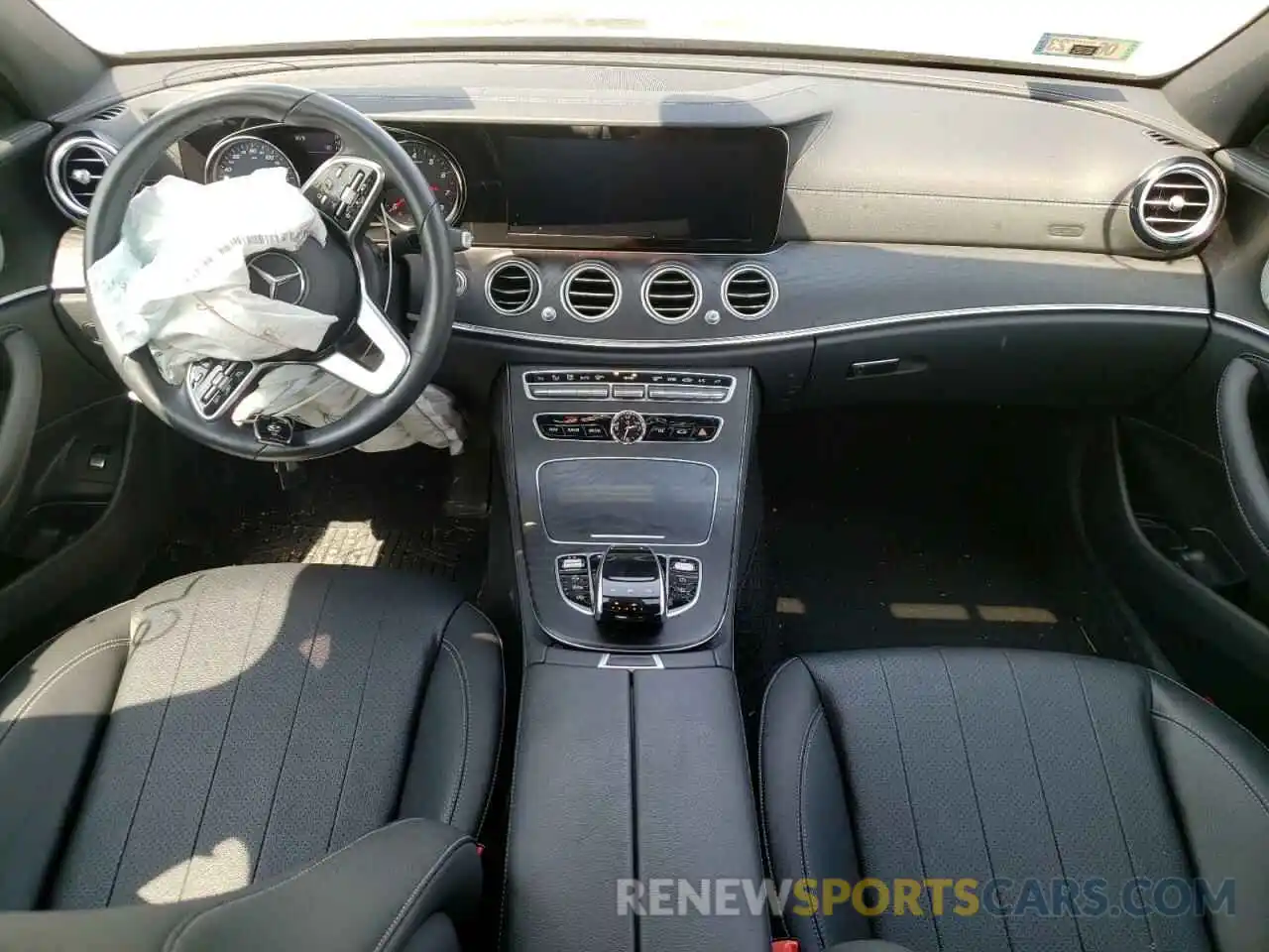 9 Photograph of a damaged car WDDZF4KB7KA536278 MERCEDES-BENZ E-CLASS 2019