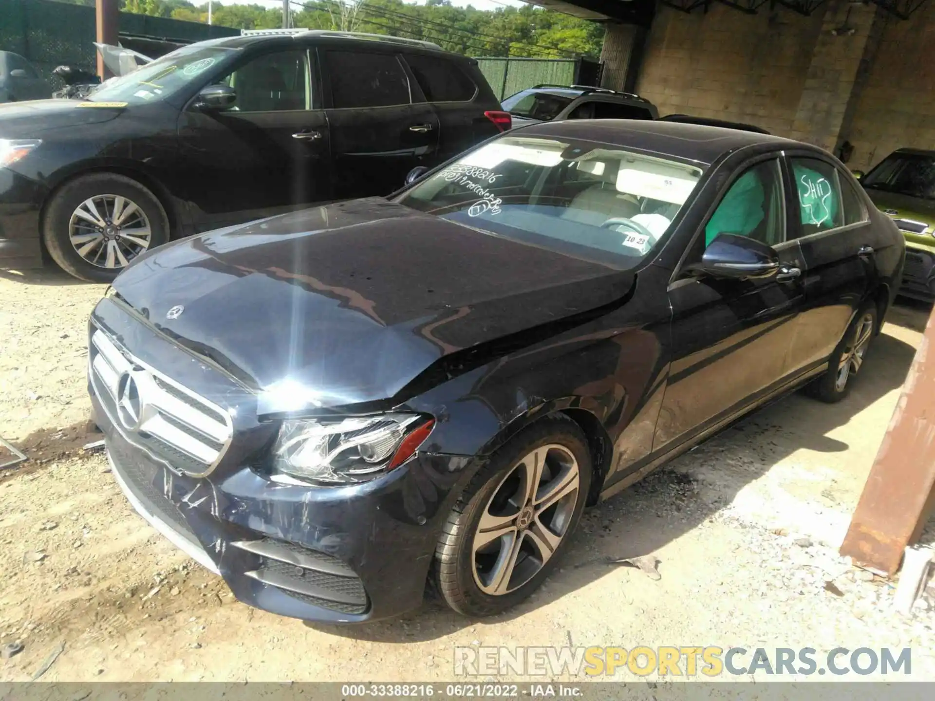 2 Photograph of a damaged car WDDZF4KB7KA557762 MERCEDES-BENZ E-CLASS 2019