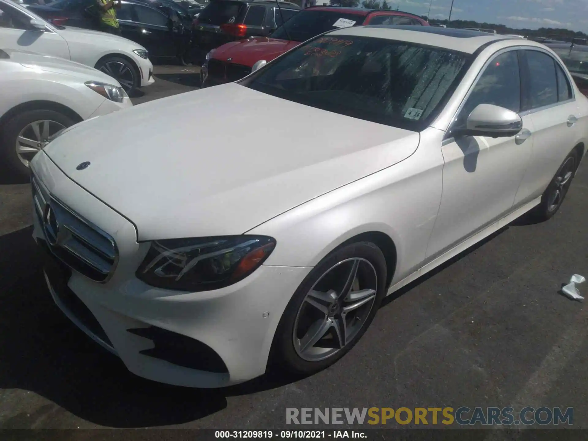 2 Photograph of a damaged car WDDZF4KB7KA587098 MERCEDES-BENZ E-CLASS 2019