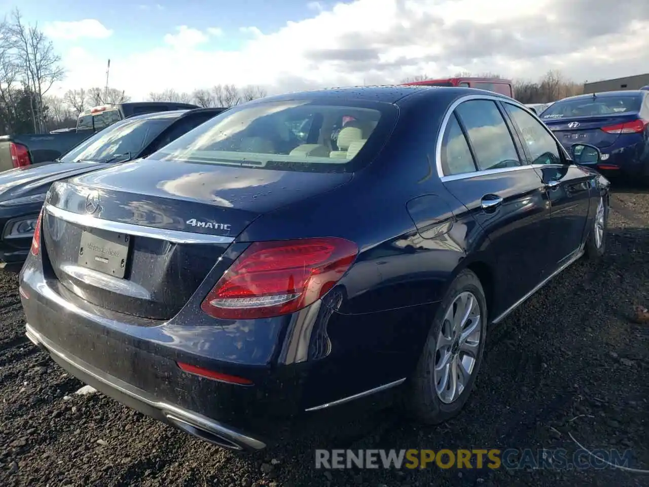 4 Photograph of a damaged car WDDZF4KB7KA623808 MERCEDES-BENZ E-CLASS 2019