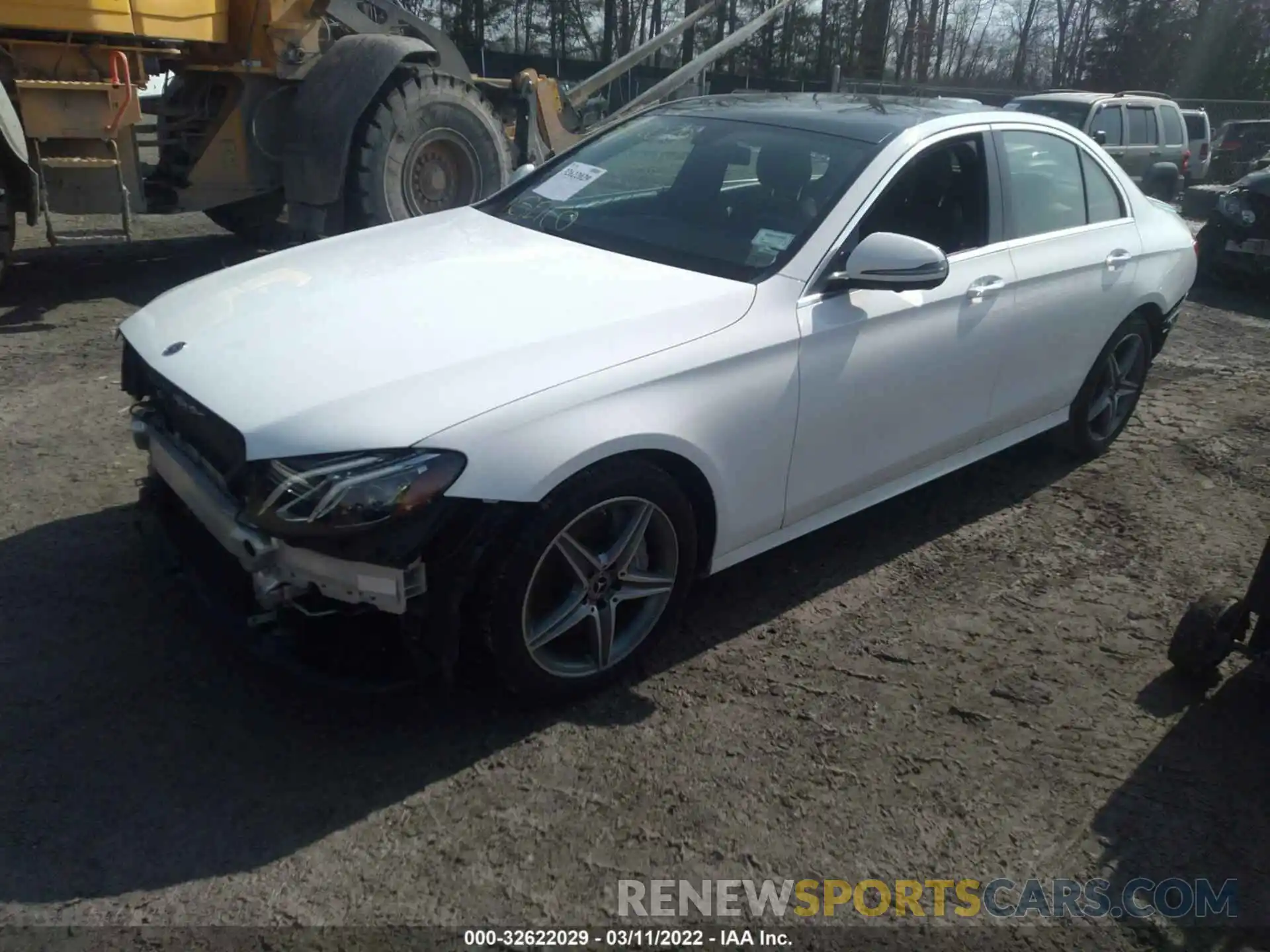 2 Photograph of a damaged car WDDZF4KB7KA624344 MERCEDES-BENZ E-CLASS 2019