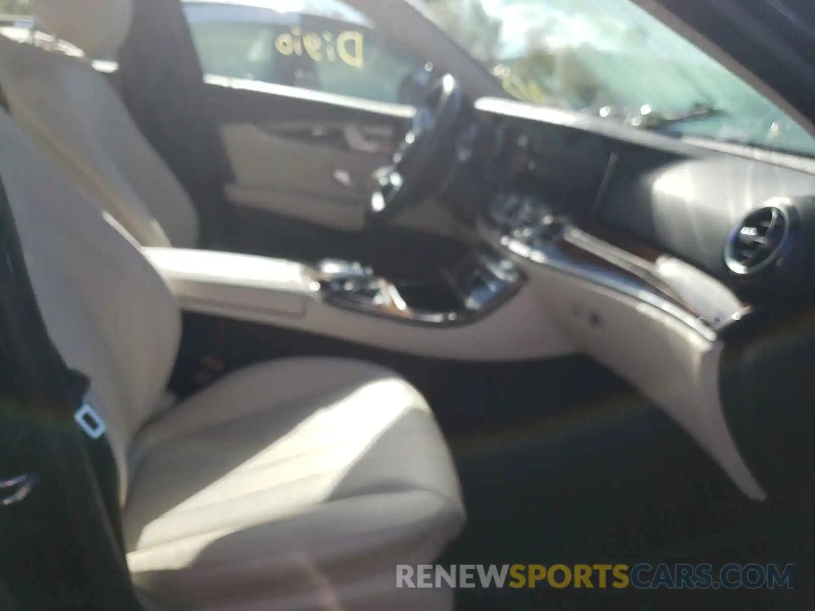 5 Photograph of a damaged car WDDZF4KB7KA642956 MERCEDES-BENZ E-CLASS 2019