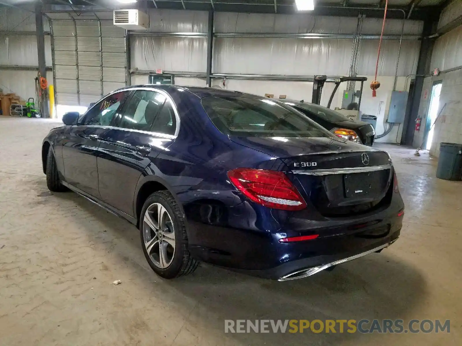 3 Photograph of a damaged car WDDZF4KB7KA665752 MERCEDES-BENZ E CLASS 2019