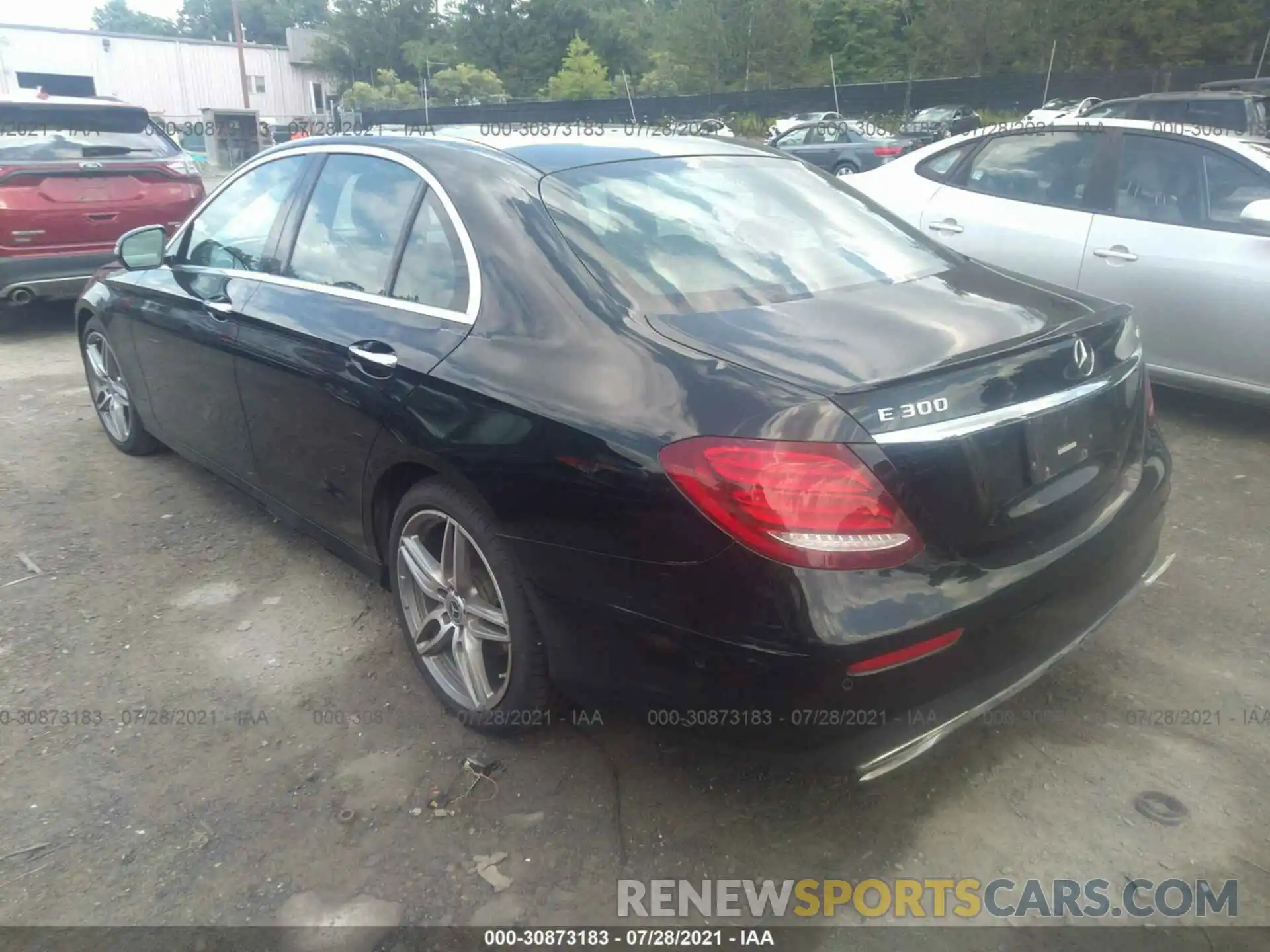 3 Photograph of a damaged car WDDZF4KB8KA523412 MERCEDES-BENZ E-CLASS 2019