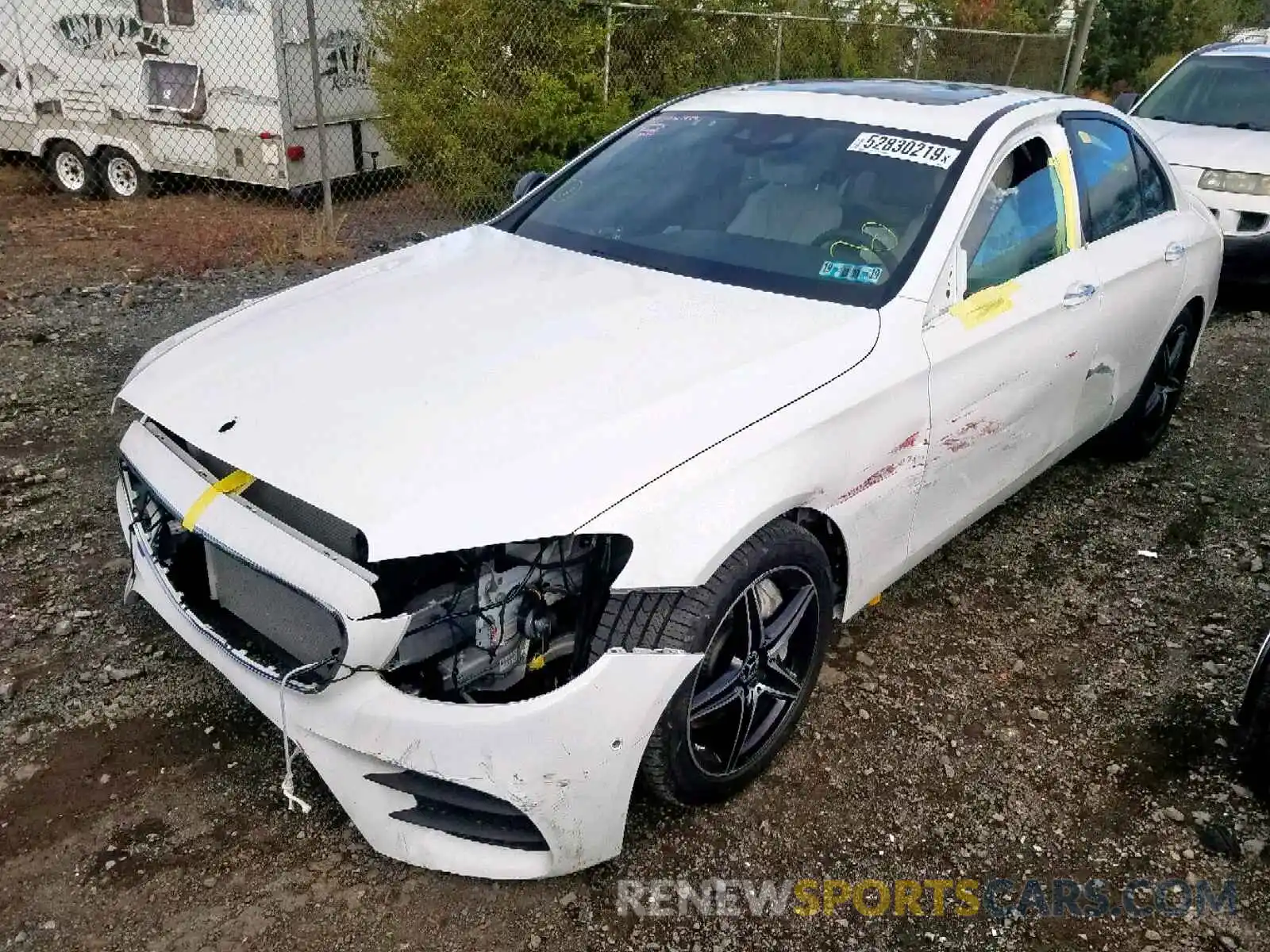 2 Photograph of a damaged car WDDZF4KB8KA549847 MERCEDES-BENZ E CLASS 2019