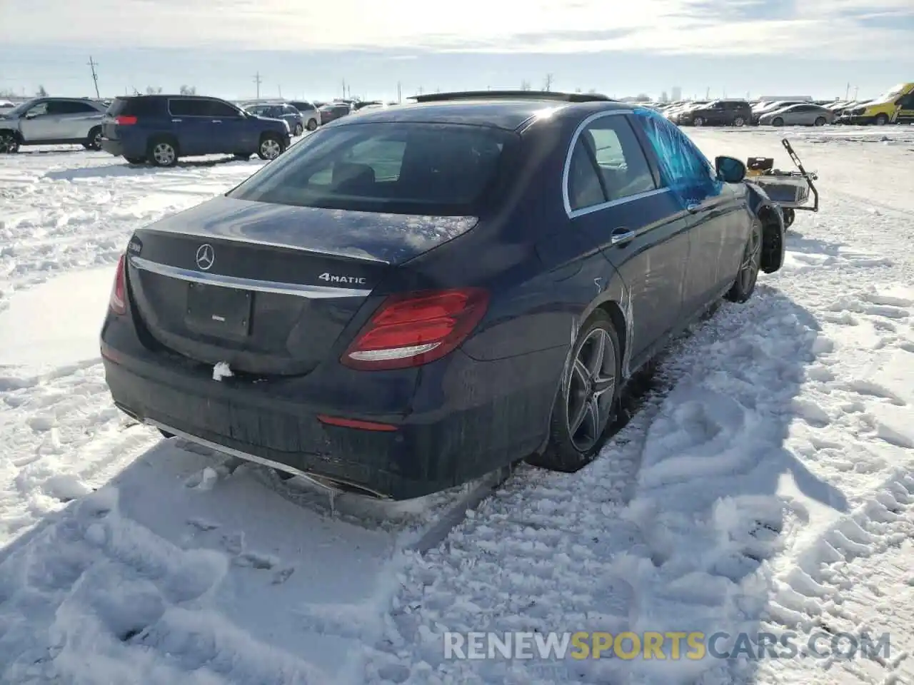 4 Photograph of a damaged car WDDZF4KB8KA551260 MERCEDES-BENZ E-CLASS 2019