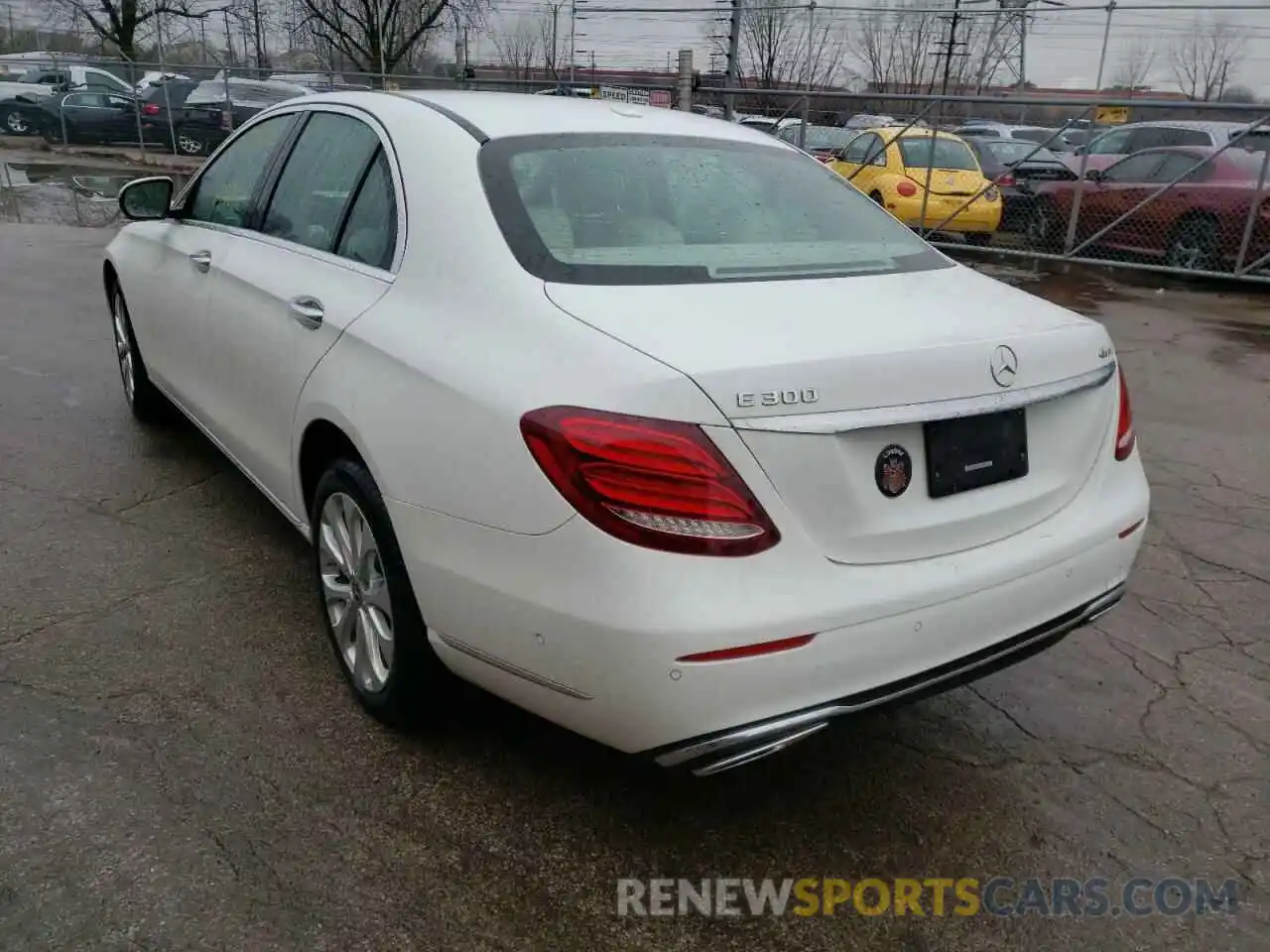 3 Photograph of a damaged car WDDZF4KB8KA551677 MERCEDES-BENZ E-CLASS 2019