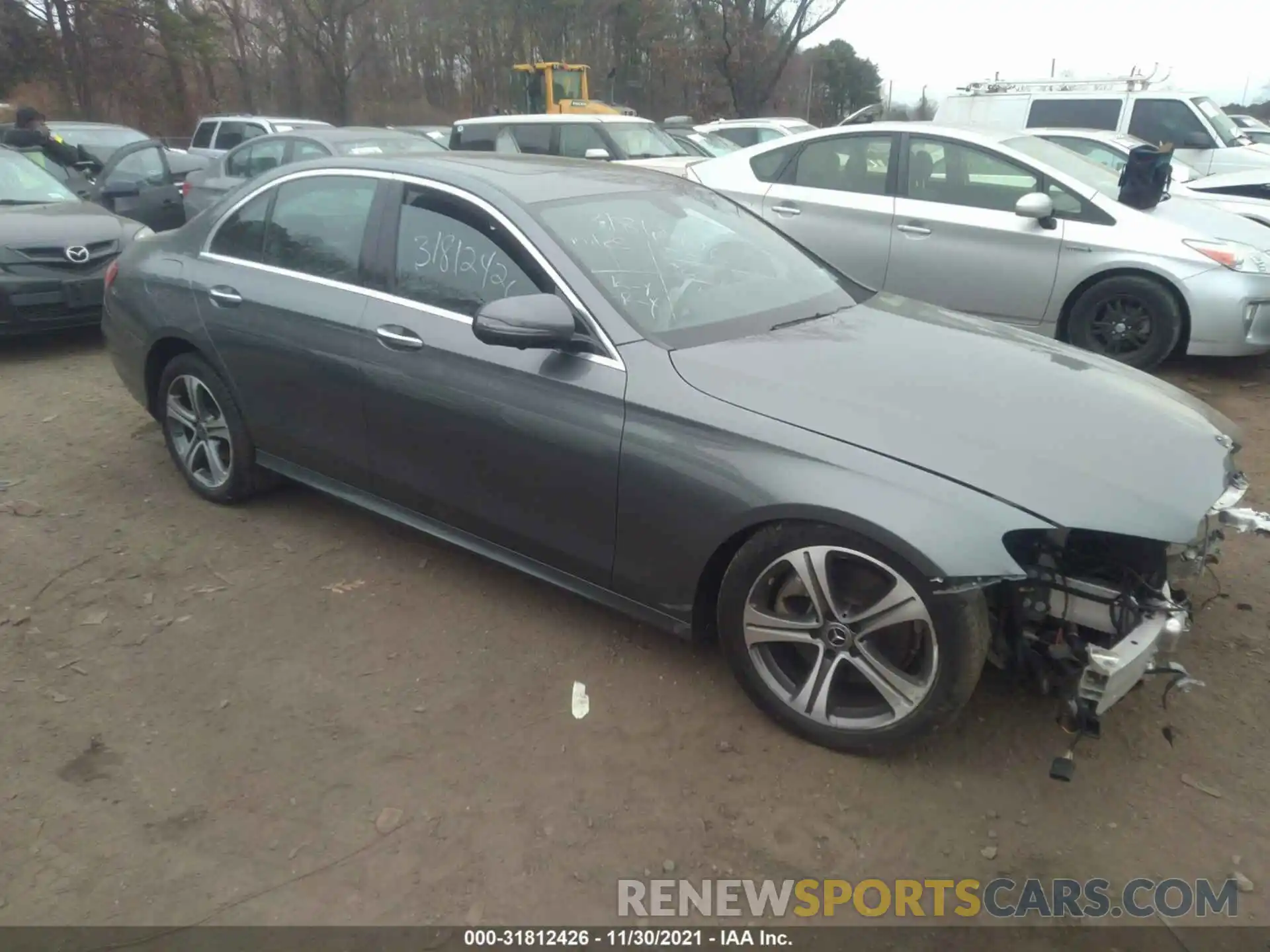 1 Photograph of a damaged car WDDZF4KB8KA594111 MERCEDES-BENZ E-CLASS 2019