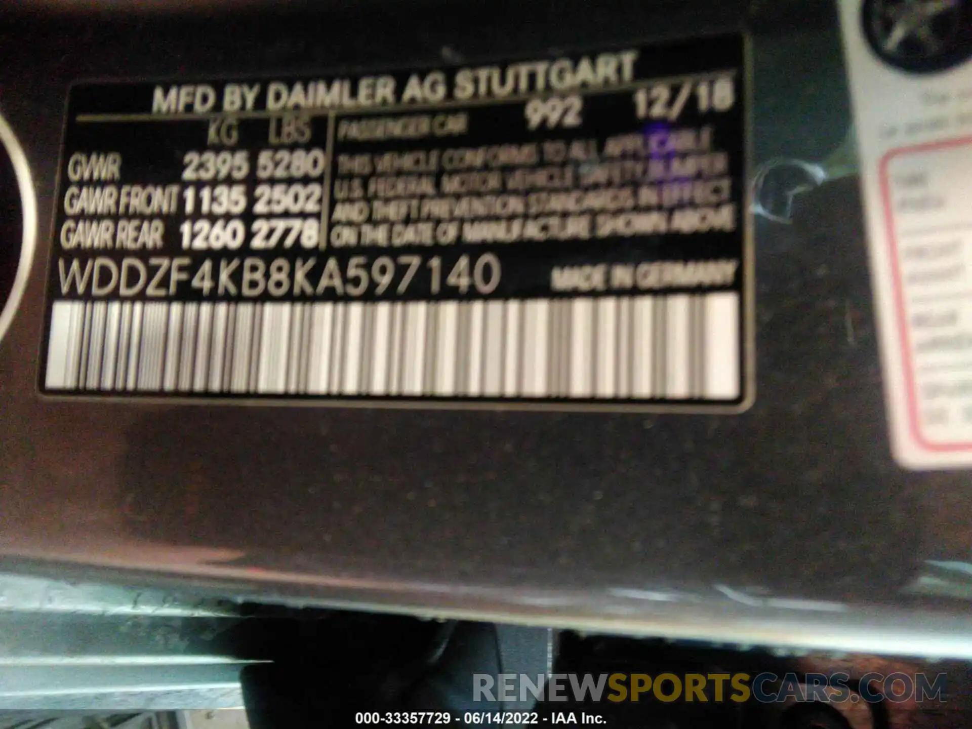 9 Photograph of a damaged car WDDZF4KB8KA597140 MERCEDES-BENZ E-CLASS 2019