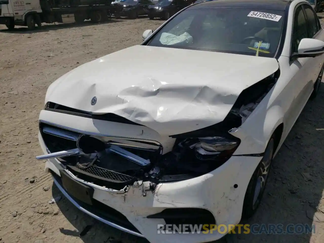 9 Photograph of a damaged car WDDZF4KB8KA638351 MERCEDES-BENZ E-CLASS 2019