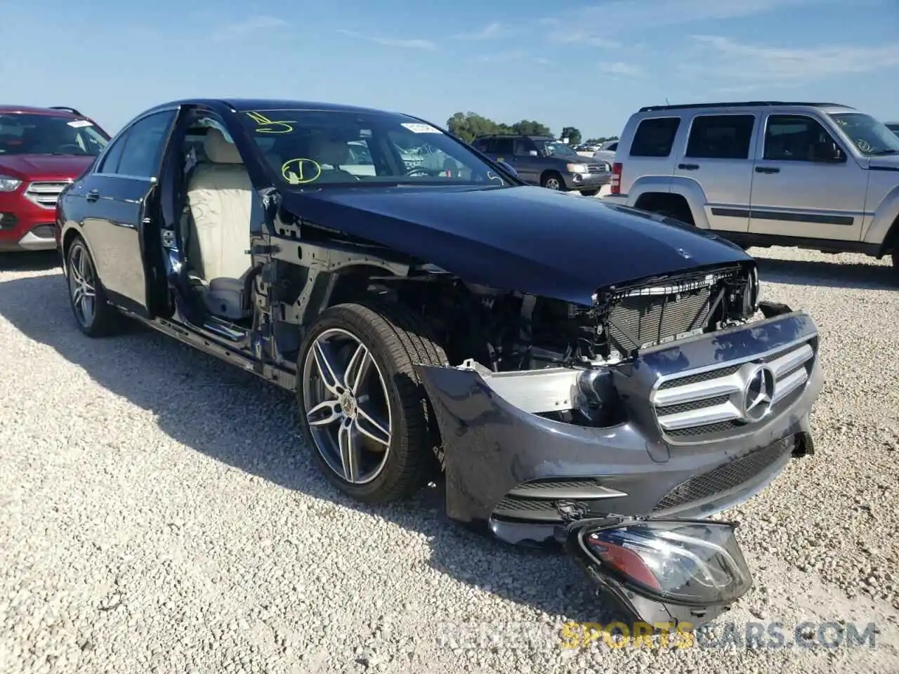 1 Photograph of a damaged car WDDZF4KB9KA552000 MERCEDES-BENZ E-CLASS 2019