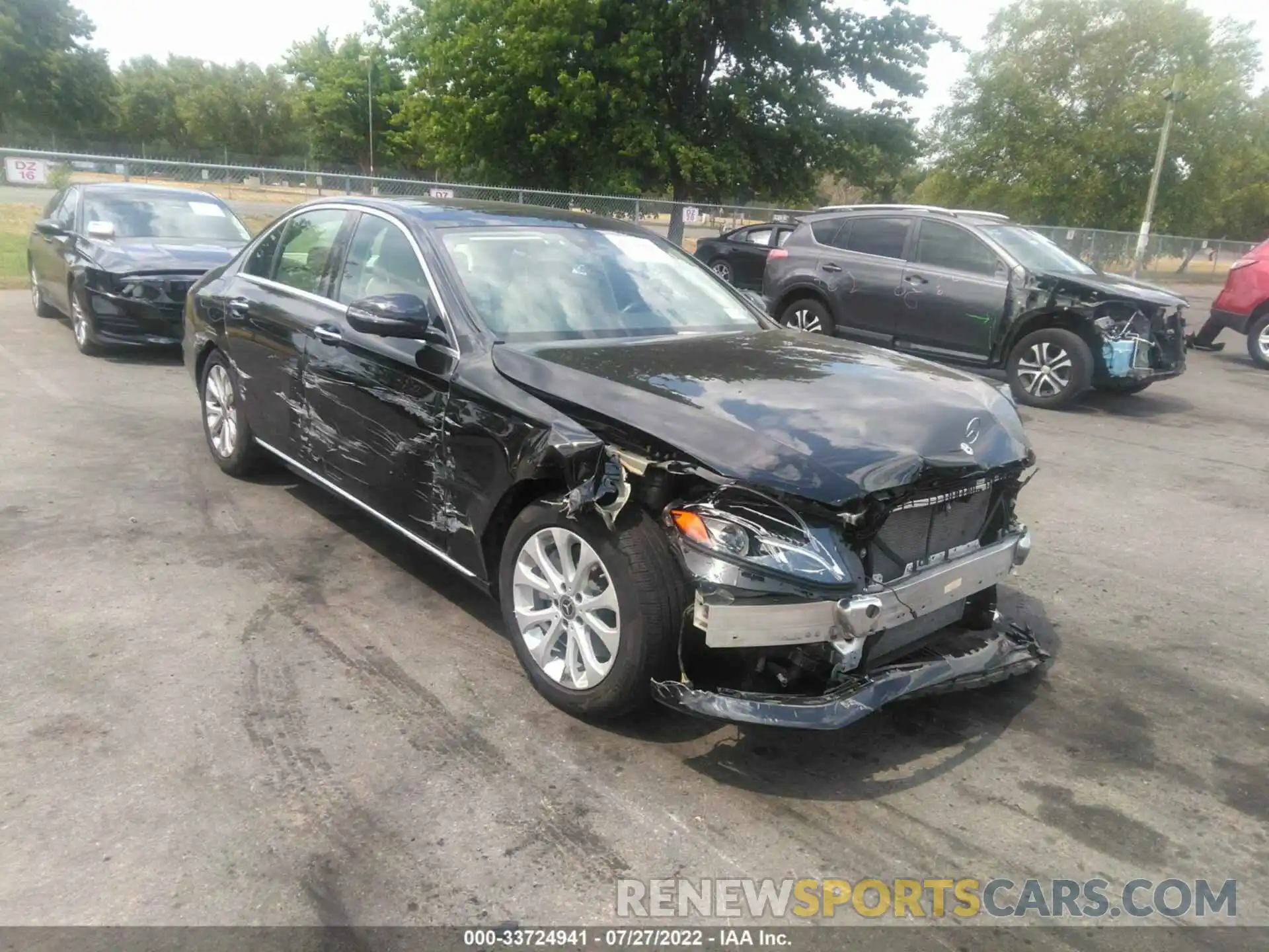 1 Photograph of a damaged car WDDZF4KB9KA552594 MERCEDES-BENZ E-CLASS 2019