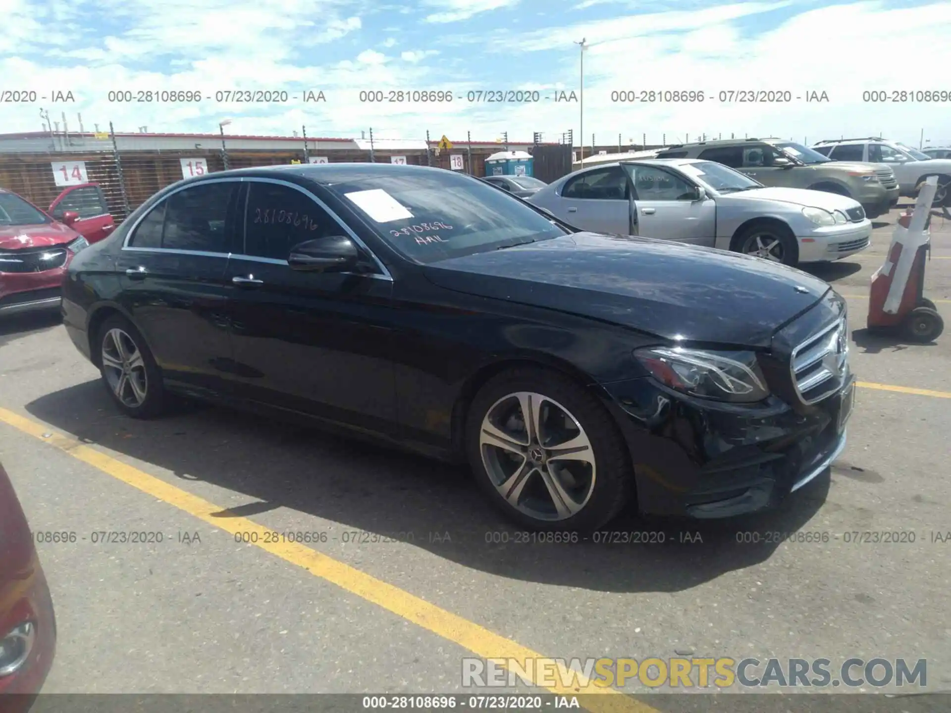 1 Photograph of a damaged car WDDZF4KB9KA561697 MERCEDES-BENZ E-CLASS 2019