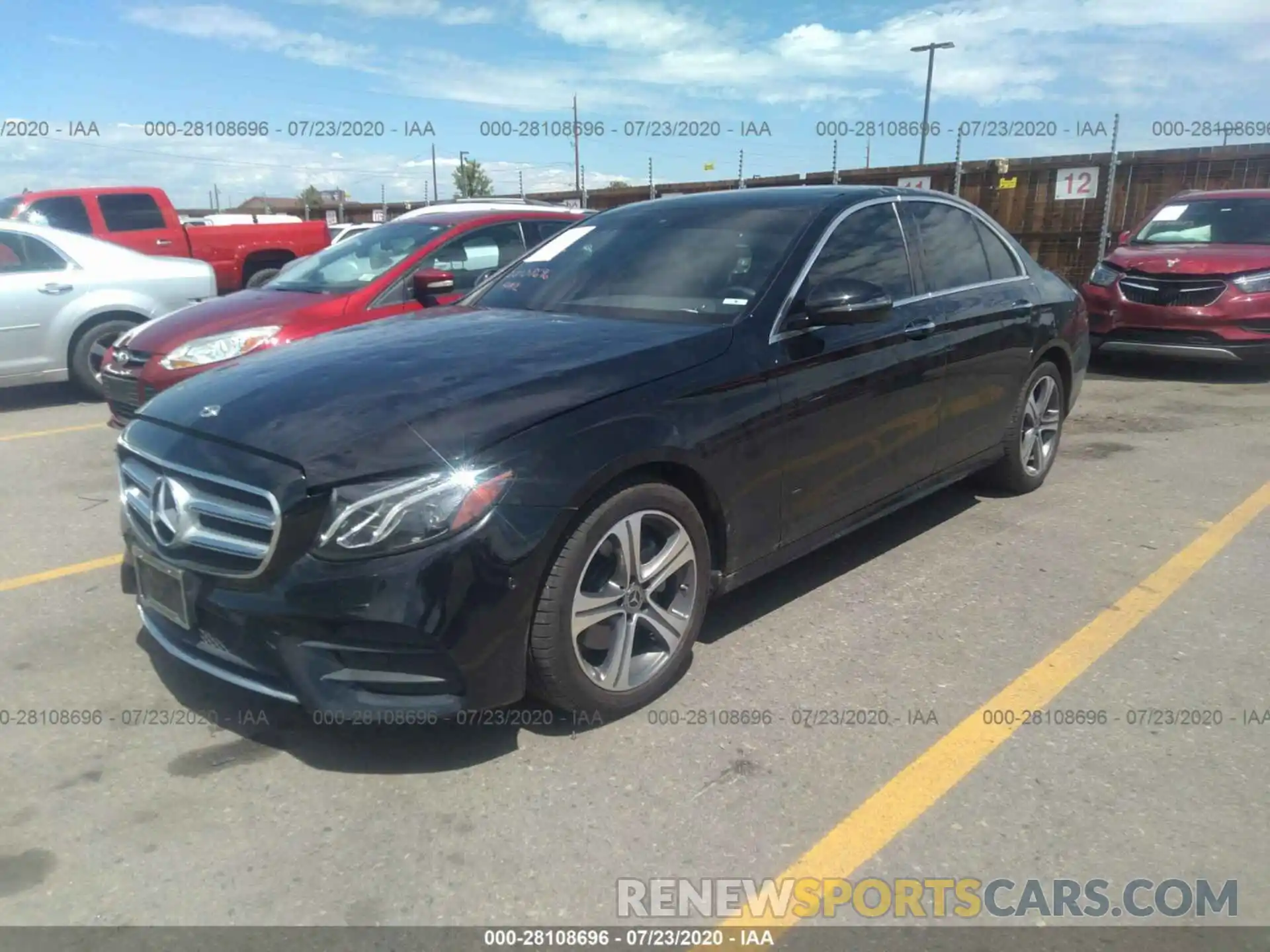 2 Photograph of a damaged car WDDZF4KB9KA561697 MERCEDES-BENZ E-CLASS 2019