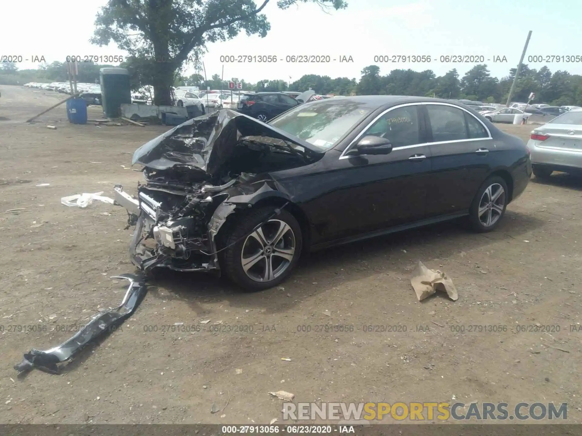 2 Фотография поврежденного автомобиля WDDZF4KB9KA570836 MERCEDES-BENZ E-CLASS 2019