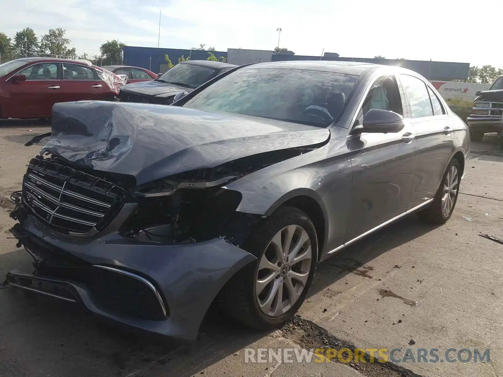 2 Photograph of a damaged car WDDZF4KB9KA628377 MERCEDES-BENZ E CLASS 2019