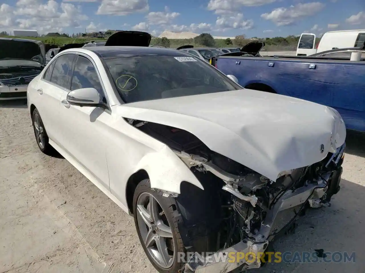 1 Photograph of a damaged car WDDZF4KBXKA519538 MERCEDES-BENZ E-CLASS 2019