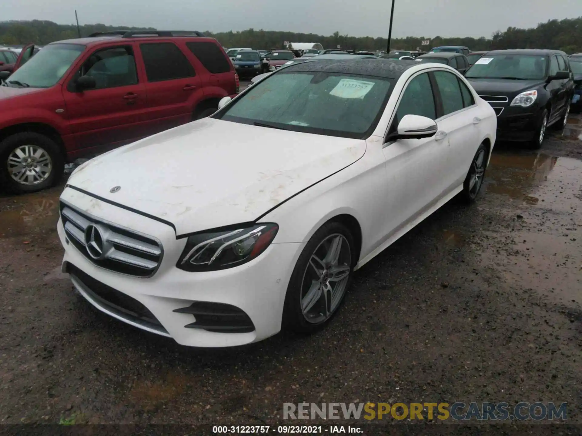 2 Photograph of a damaged car WDDZF4KBXKA533407 MERCEDES-BENZ E-CLASS 2019