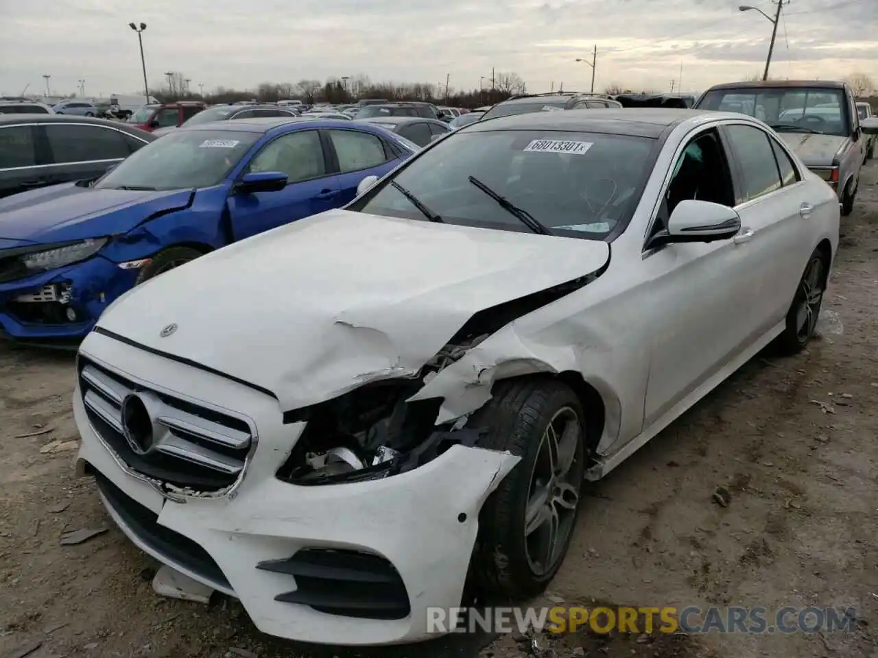 2 Photograph of a damaged car WDDZF4KBXKA534587 MERCEDES-BENZ E-CLASS 2019