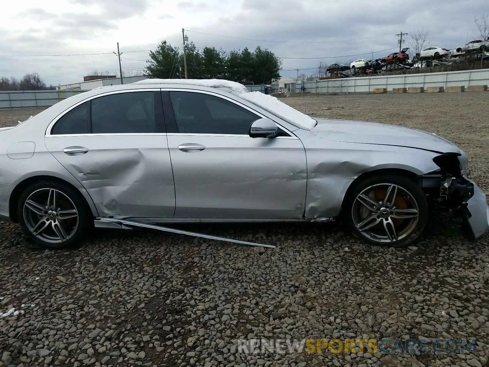 9 Фотография поврежденного автомобиля WDDZF4KBXKA569551 MERCEDES-BENZ E CLASS 2019