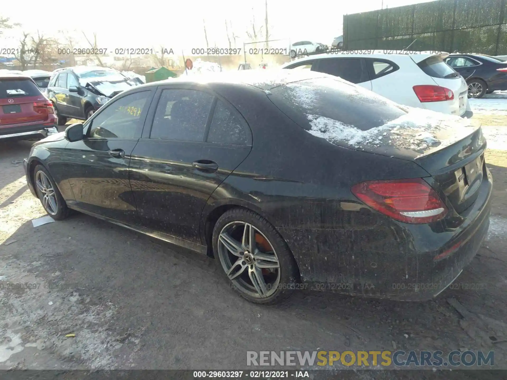 3 Photograph of a damaged car WDDZF4KBXKA613001 MERCEDES-BENZ E-CLASS 2019