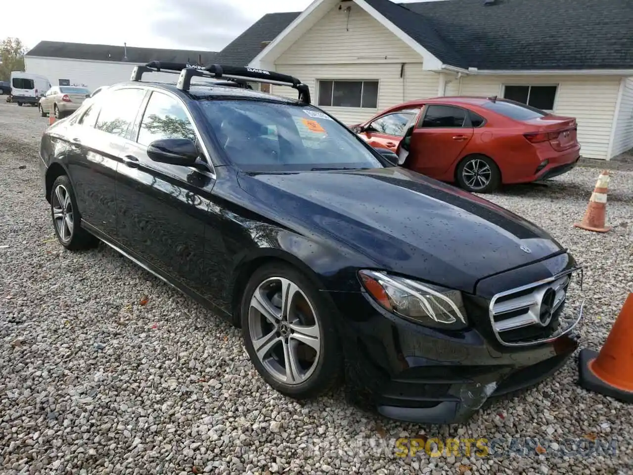 1 Photograph of a damaged car WDDZF4KBXKA634950 MERCEDES-BENZ E-CLASS 2019