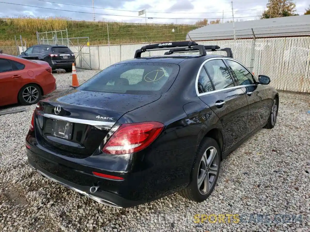 4 Photograph of a damaged car WDDZF4KBXKA634950 MERCEDES-BENZ E-CLASS 2019