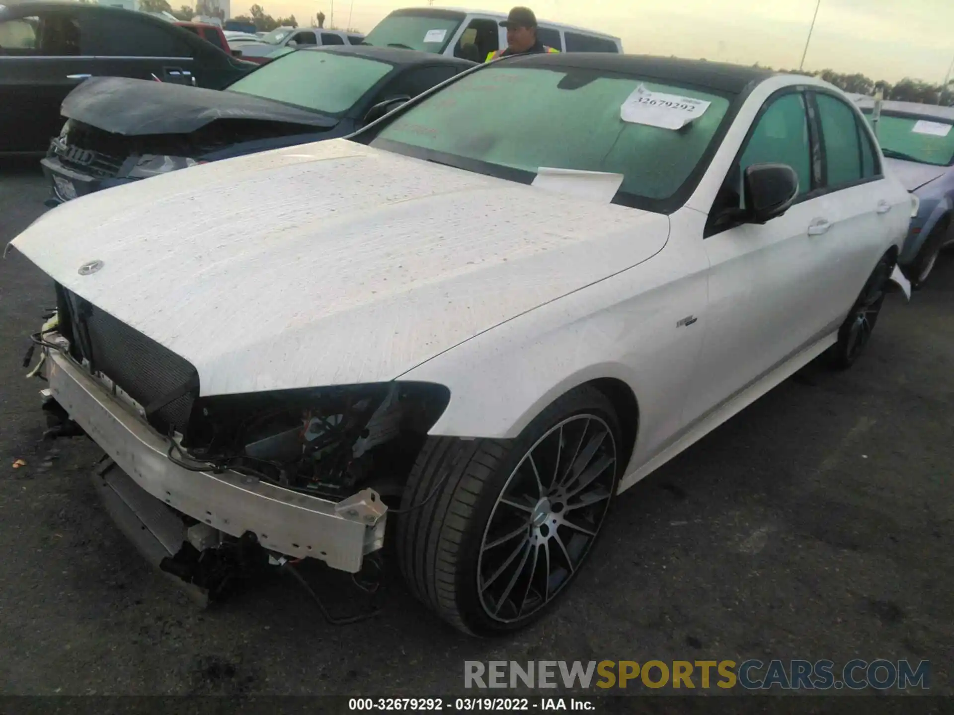 2 Photograph of a damaged car WDDZF6BB4KA633336 MERCEDES-BENZ E-CLASS 2019