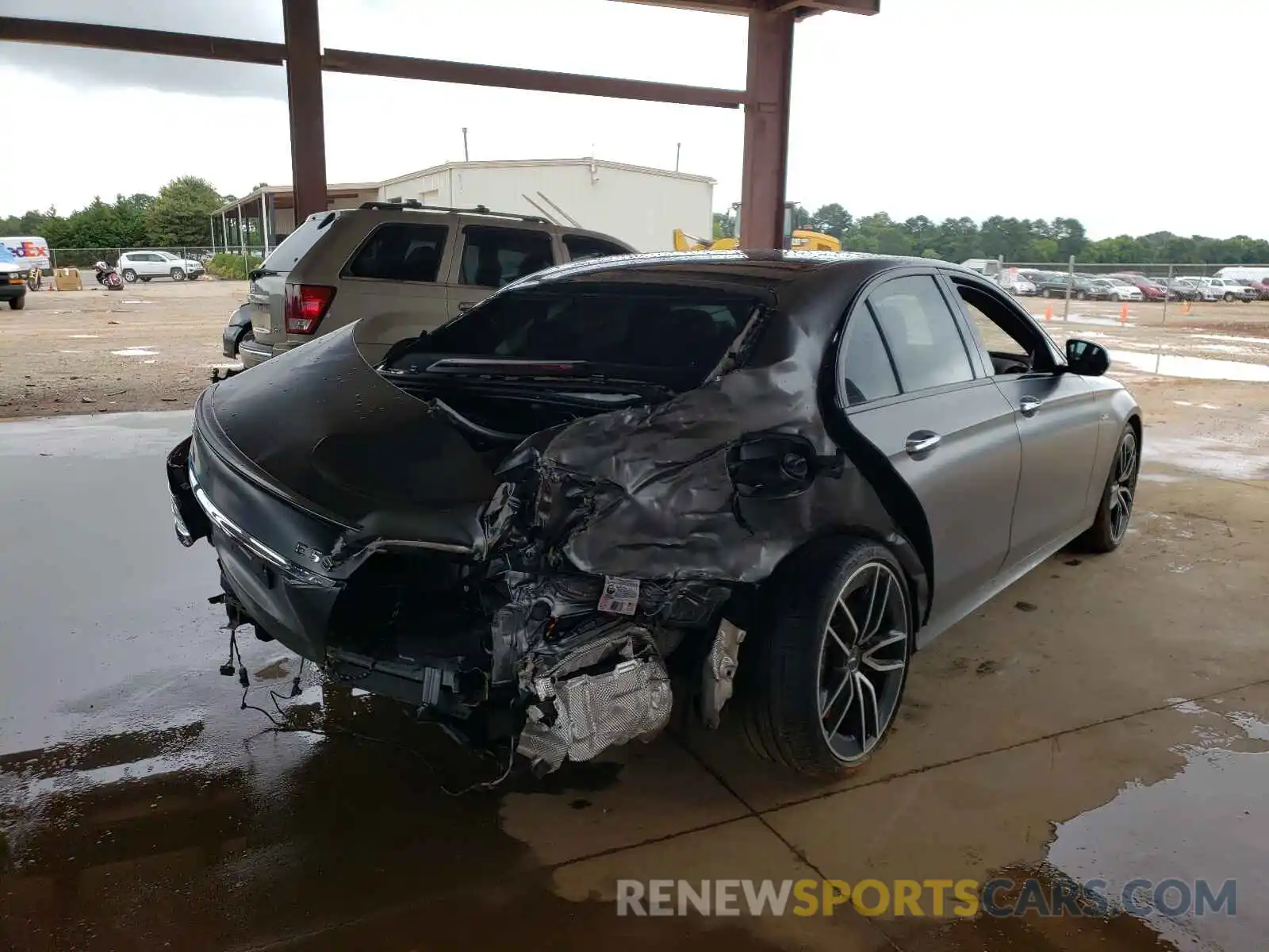 4 Photograph of a damaged car WDDZF6BB7KA621357 MERCEDES-BENZ E-CLASS 2019