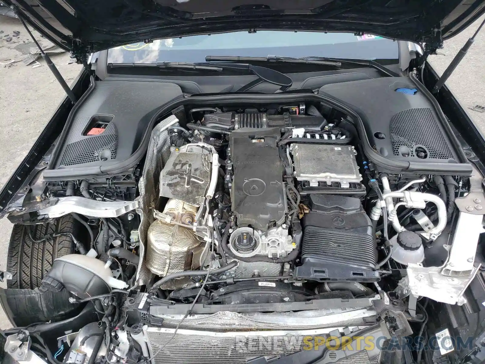 7 Photograph of a damaged car WDDZF6BB7KA627417 MERCEDES-BENZ E-CLASS 2019