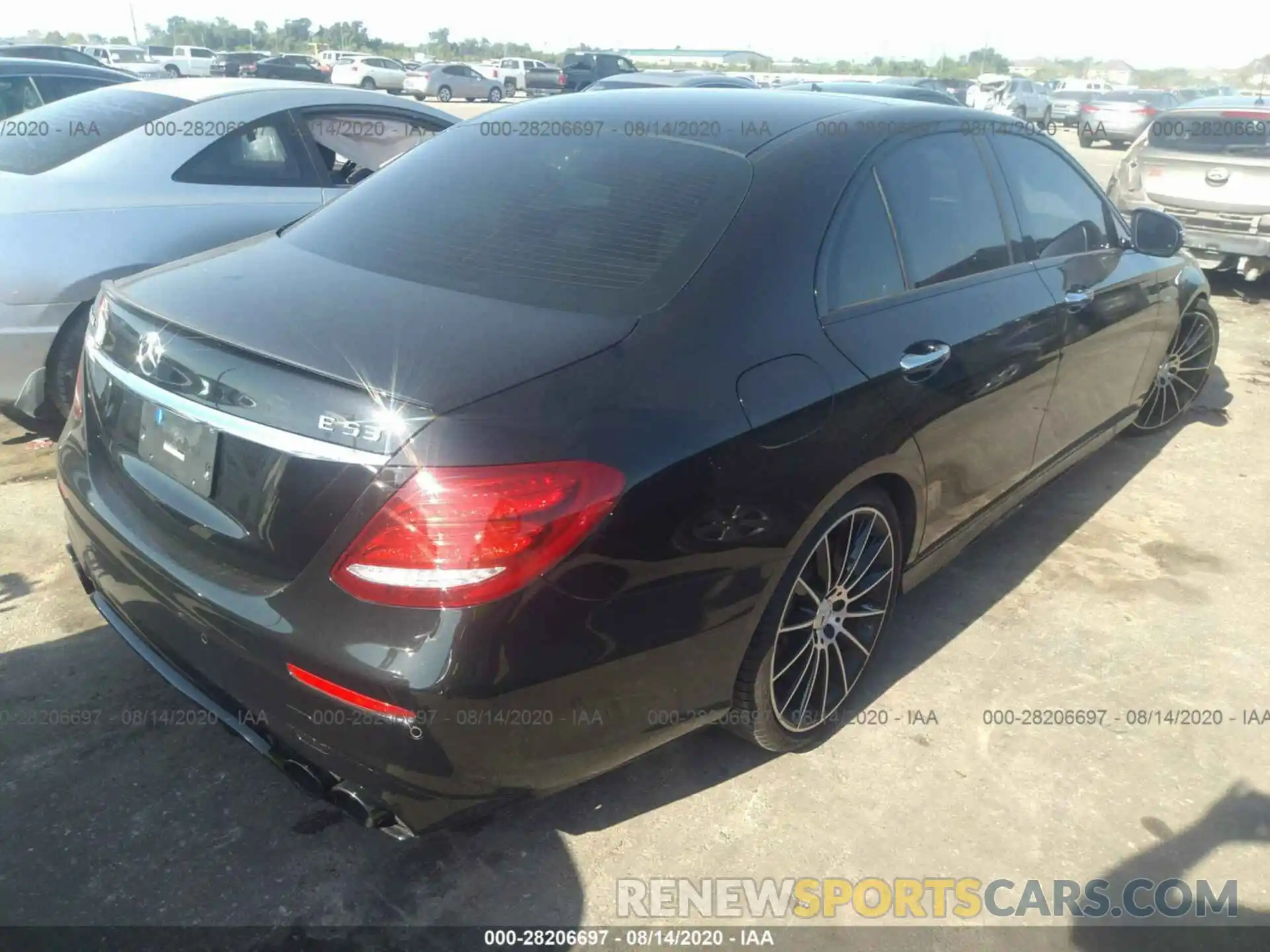 4 Photograph of a damaged car WDDZF6BB9KA567589 MERCEDES-BENZ E-CLASS 2019