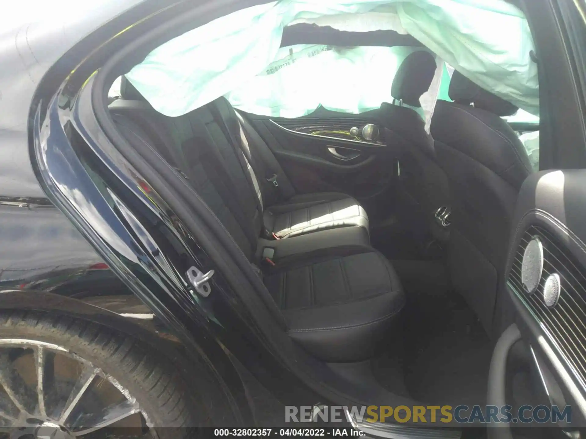 8 Photograph of a damaged car WDDZF6BB9KA620078 MERCEDES-BENZ E-CLASS 2019