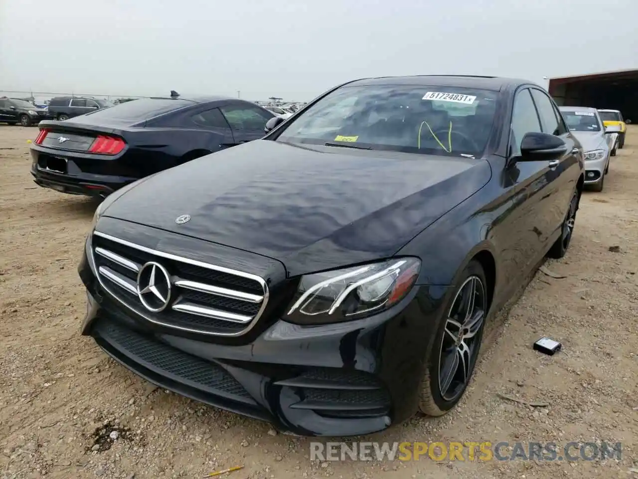 2 Photograph of a damaged car WDDZF6JB1KA662231 MERCEDES-BENZ E-CLASS 2019