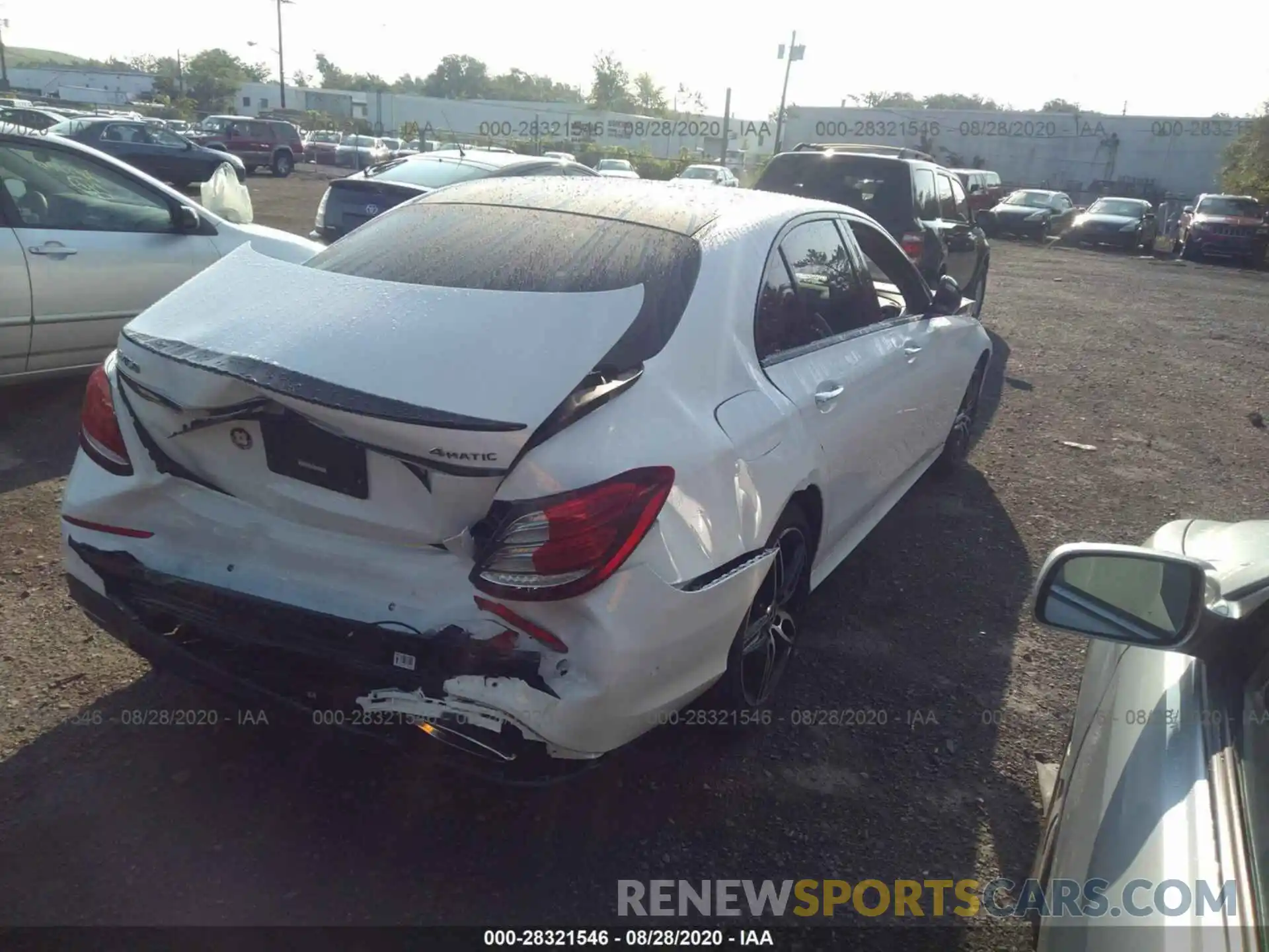 4 Photograph of a damaged car WDDZF6JB1KA692281 MERCEDES-BENZ E-CLASS 2019