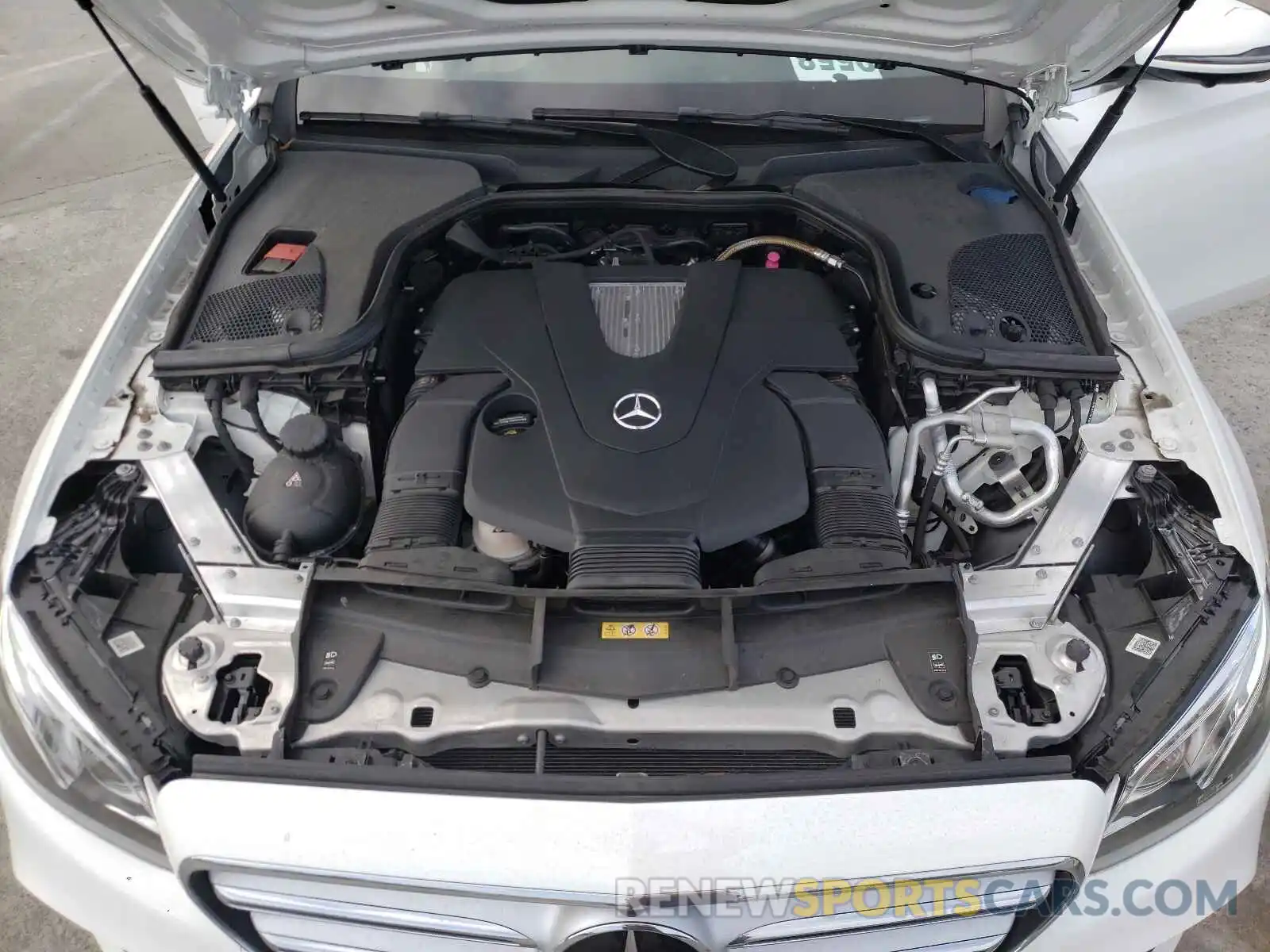 7 Photograph of a damaged car WDDZF6JB2KA588981 MERCEDES-BENZ E-CLASS 2019