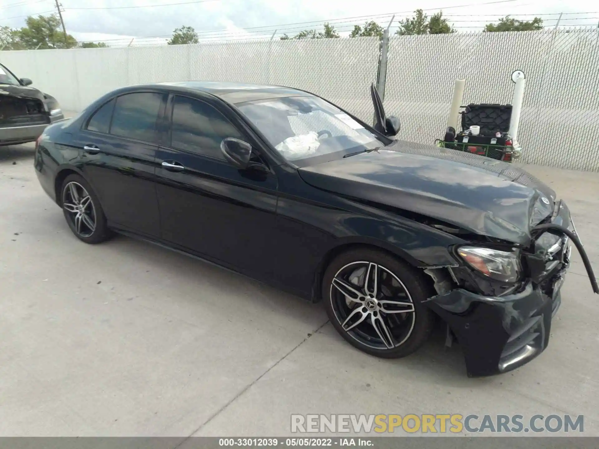 1 Photograph of a damaged car WDDZF6JB2KA589015 MERCEDES-BENZ E-CLASS 2019