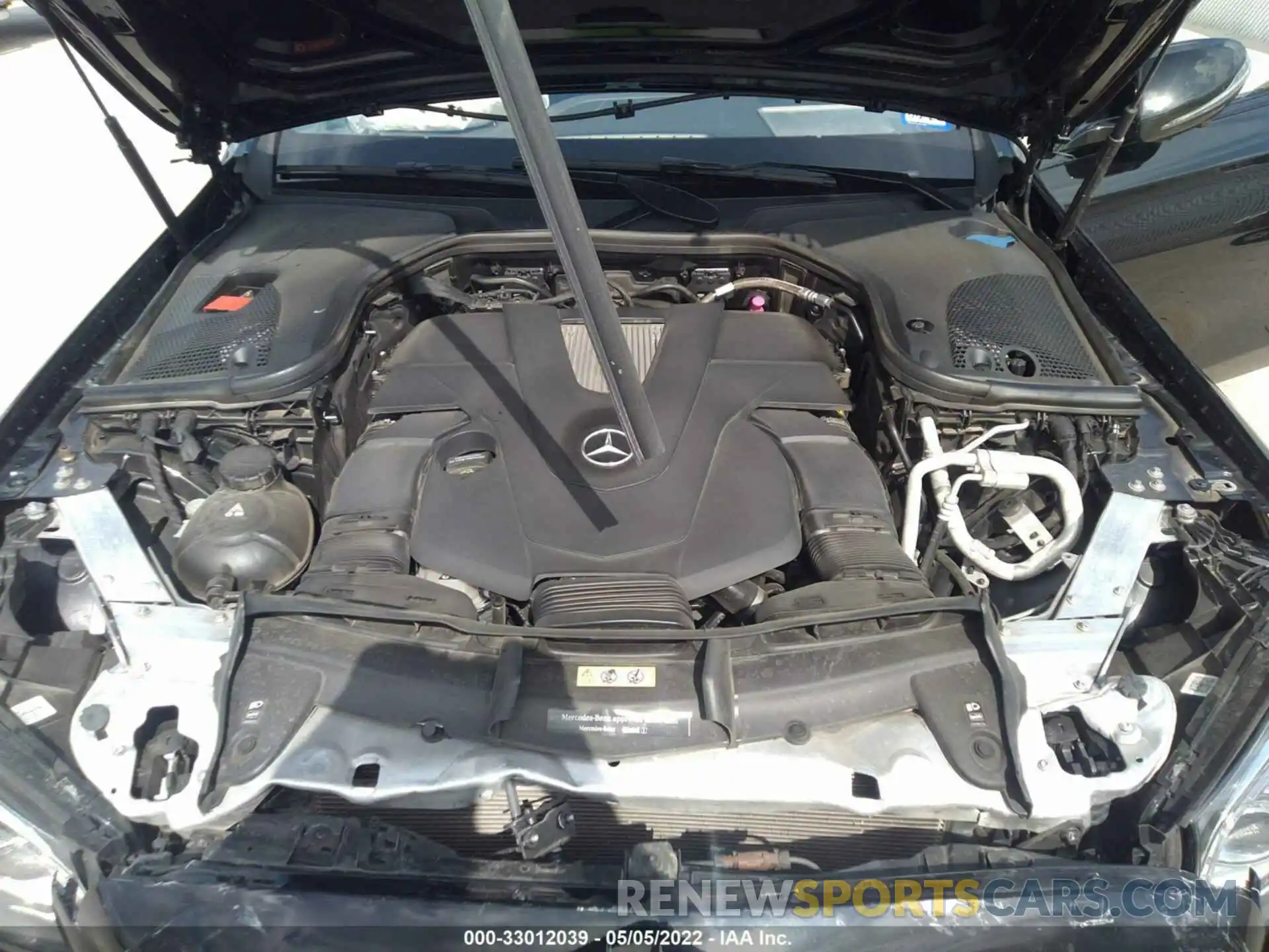 10 Photograph of a damaged car WDDZF6JB2KA589015 MERCEDES-BENZ E-CLASS 2019