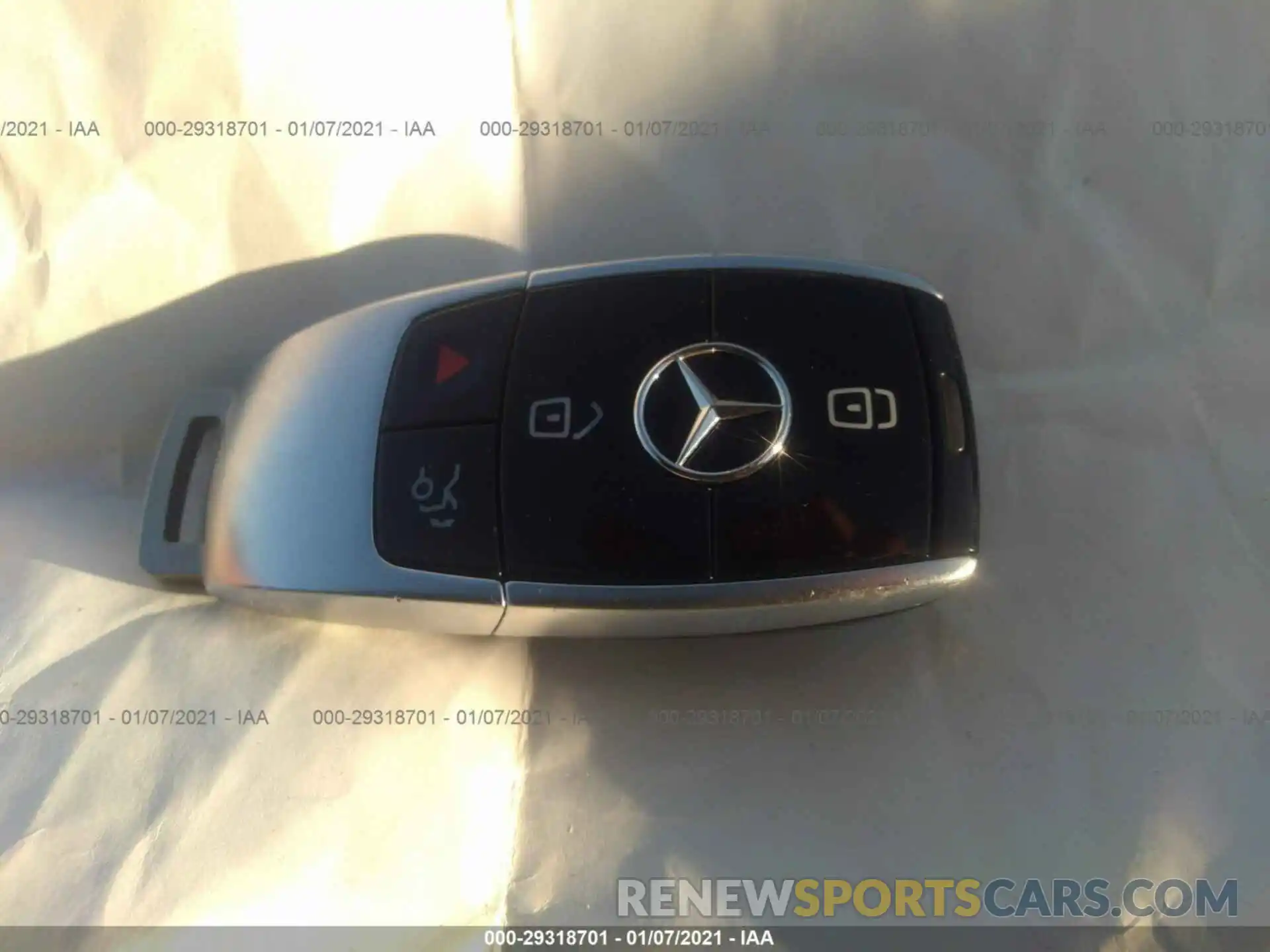 11 Photograph of a damaged car WDDZF6JB2KA639895 MERCEDES-BENZ E-CLASS 2019