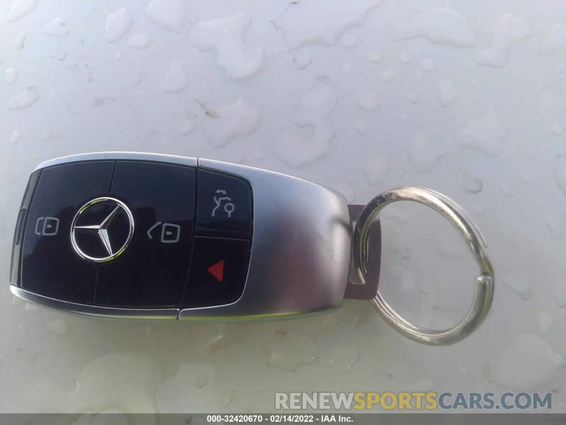 11 Photograph of a damaged car WDDZF6JB3KA596393 MERCEDES-BENZ E-CLASS 2019