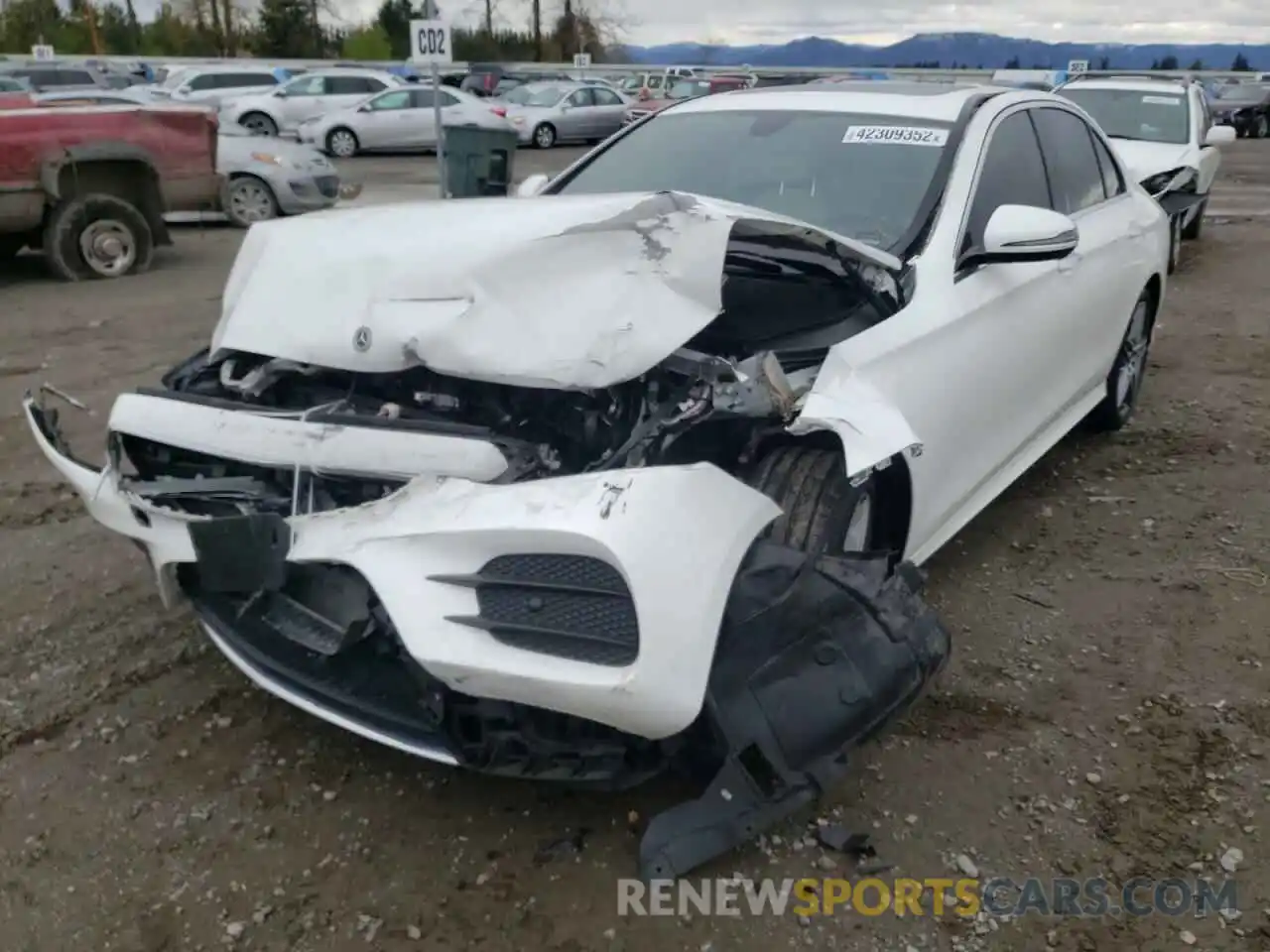 2 Photograph of a damaged car WDDZF6JB4KA491684 MERCEDES-BENZ E-CLASS 2019