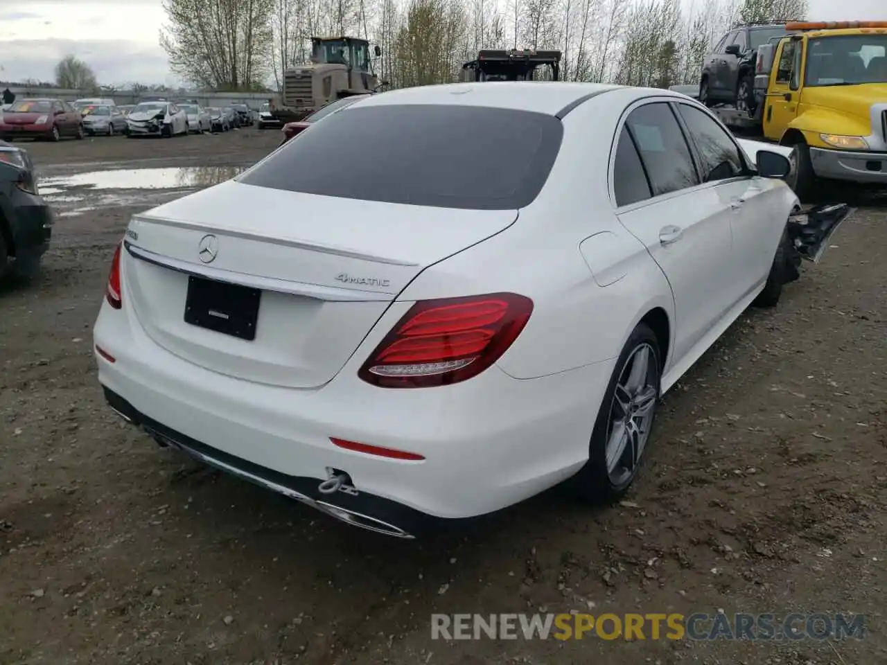 4 Photograph of a damaged car WDDZF6JB4KA491684 MERCEDES-BENZ E-CLASS 2019