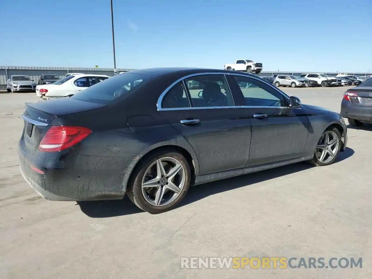 3 Photograph of a damaged car WDDZF6JB4KA518110 MERCEDES-BENZ E-CLASS 2019