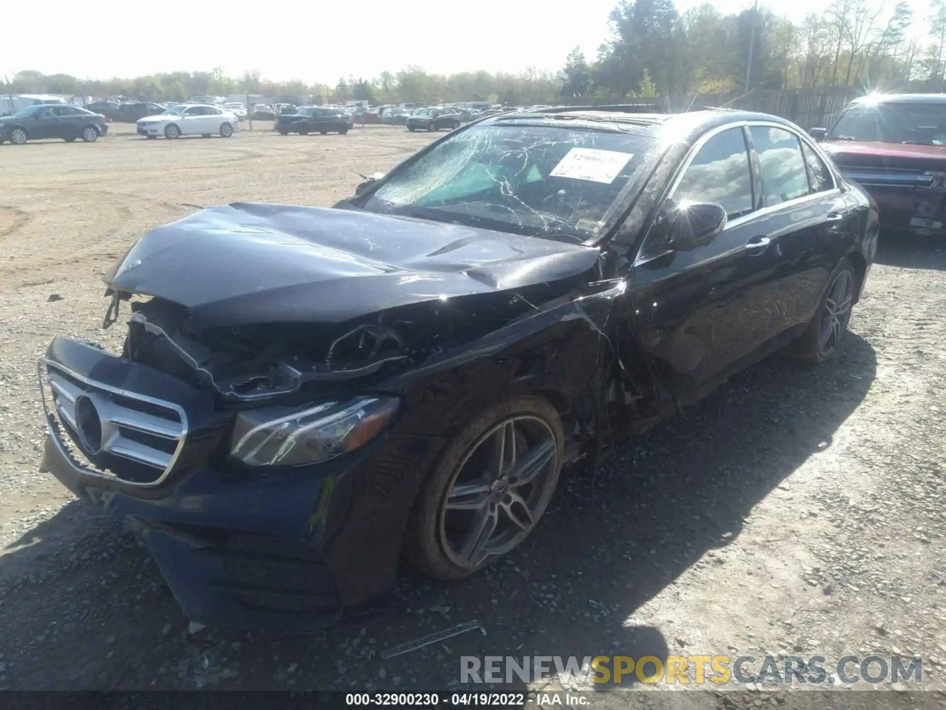 2 Photograph of a damaged car WDDZF6JB5KA568367 MERCEDES-BENZ E-CLASS 2019