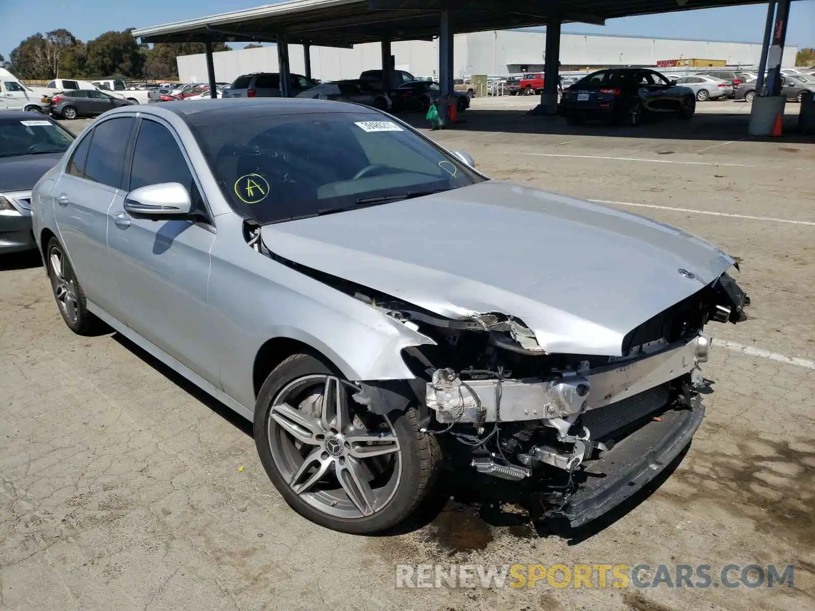 1 Photograph of a damaged car WDDZF6JB6KA517203 MERCEDES-BENZ E CLASS 2019