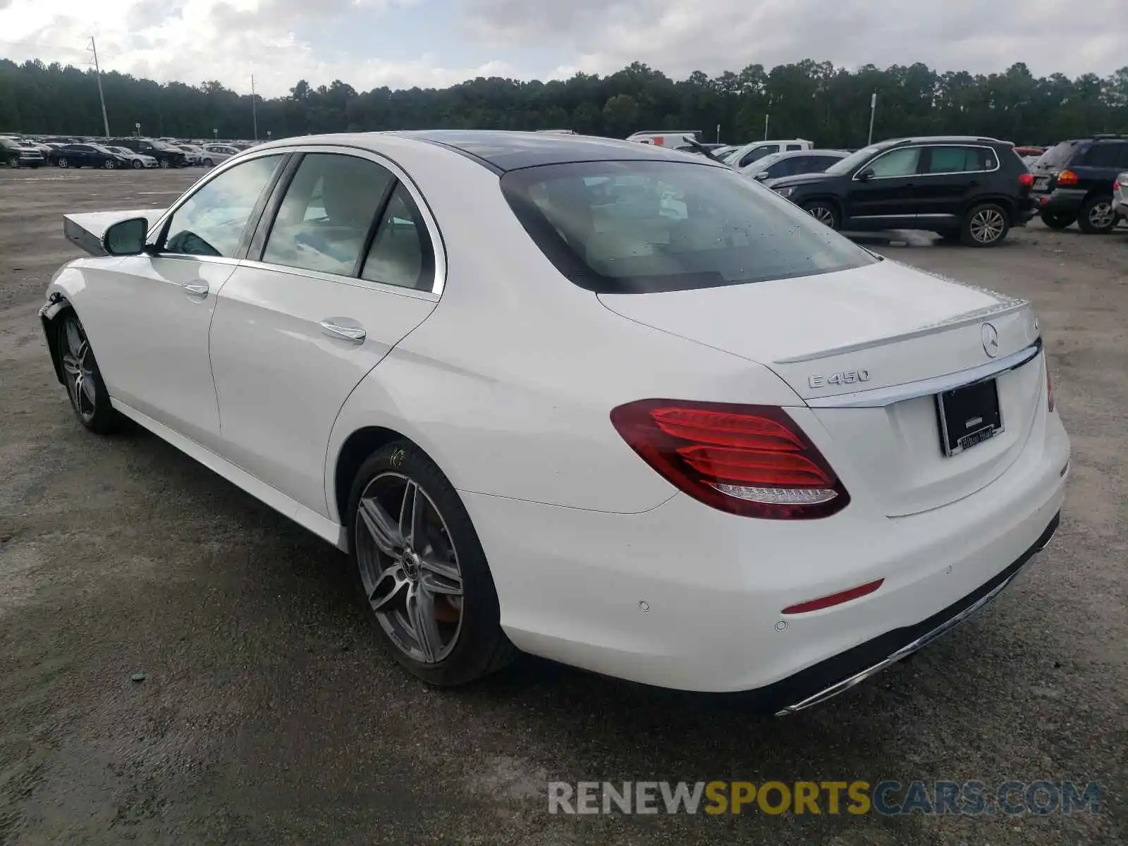 3 Photograph of a damaged car WDDZF6JB7KA513452 MERCEDES-BENZ E-CLASS 2019