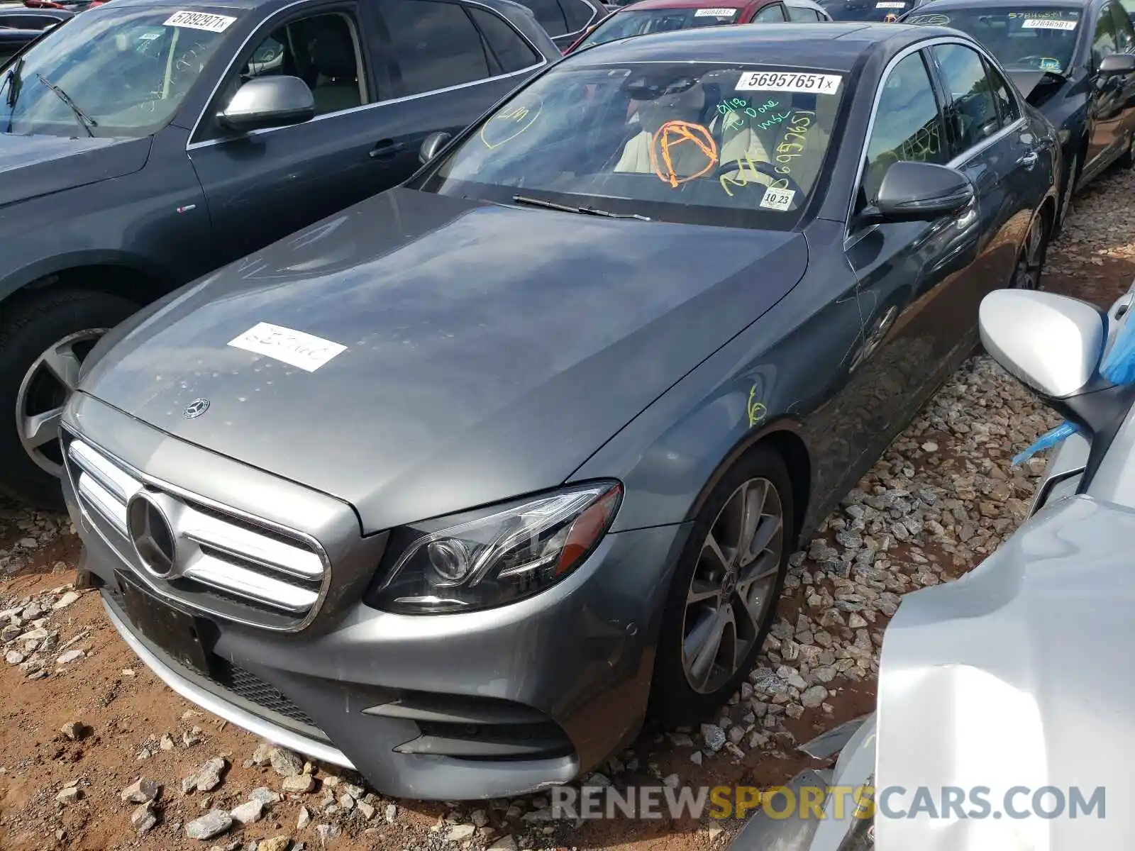 2 Photograph of a damaged car WDDZF6JB7KA546399 MERCEDES-BENZ E-CLASS 2019