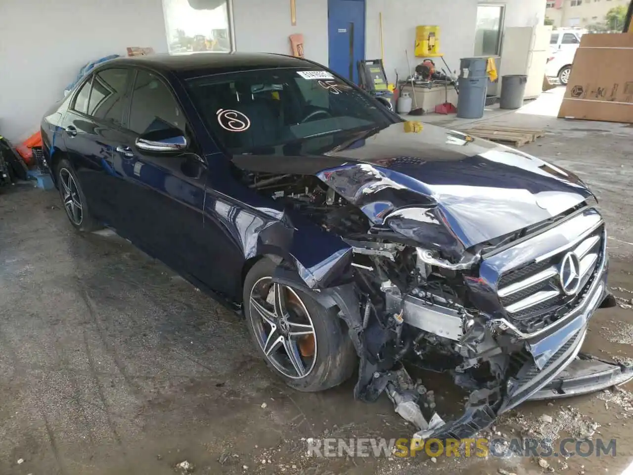 1 Photograph of a damaged car WDDZF6JB7KA633123 MERCEDES-BENZ E-CLASS 2019