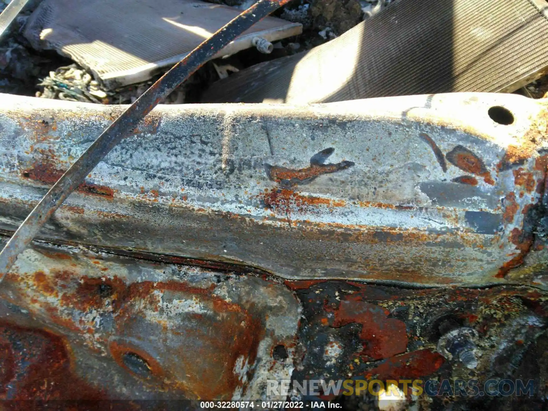 9 Photograph of a damaged car WDDZF6JB8KA490943 MERCEDES-BENZ E-CLASS 2019