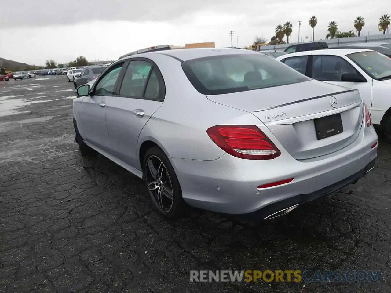 3 Photograph of a damaged car WDDZF6JB8KA494684 MERCEDES-BENZ E-CLASS 2019