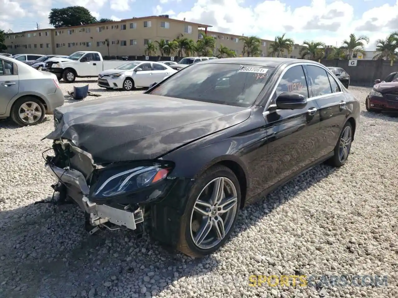 2 Photograph of a damaged car WDDZF6JB8KA511323 MERCEDES-BENZ E-CLASS 2019